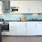 Lovely Two Bedroom Apartment In London Old Street